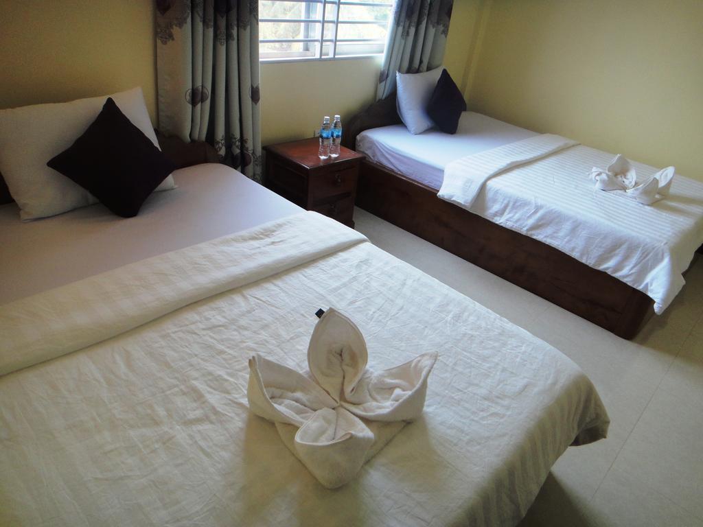Khemra I Guesthouse Kampot Zimmer foto