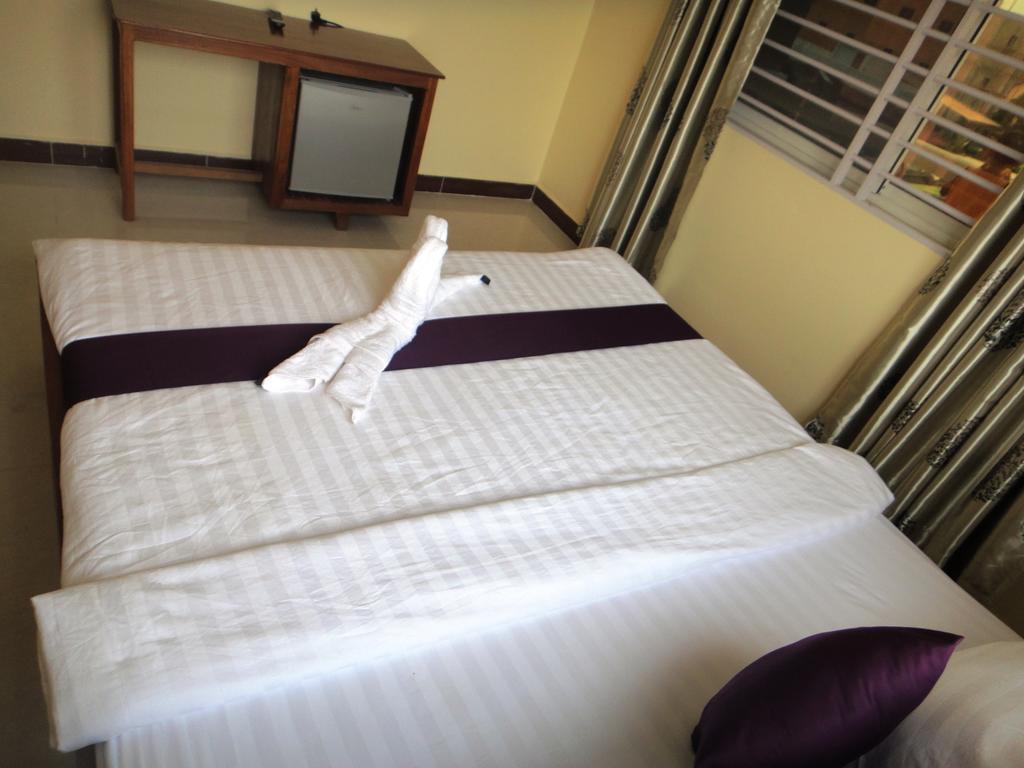 Khemra I Guesthouse Kampot Zimmer foto